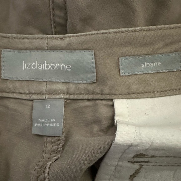 Liz Claiborne women’s cargo pants size 12 - Picture 4 of 5